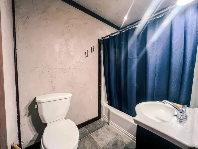 $119,900 | 217 Polk Street, Gilmer, TX 75644