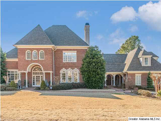 2015 Shandwick Terrace Birmingham, AL 35242 - Photo 1 of 32