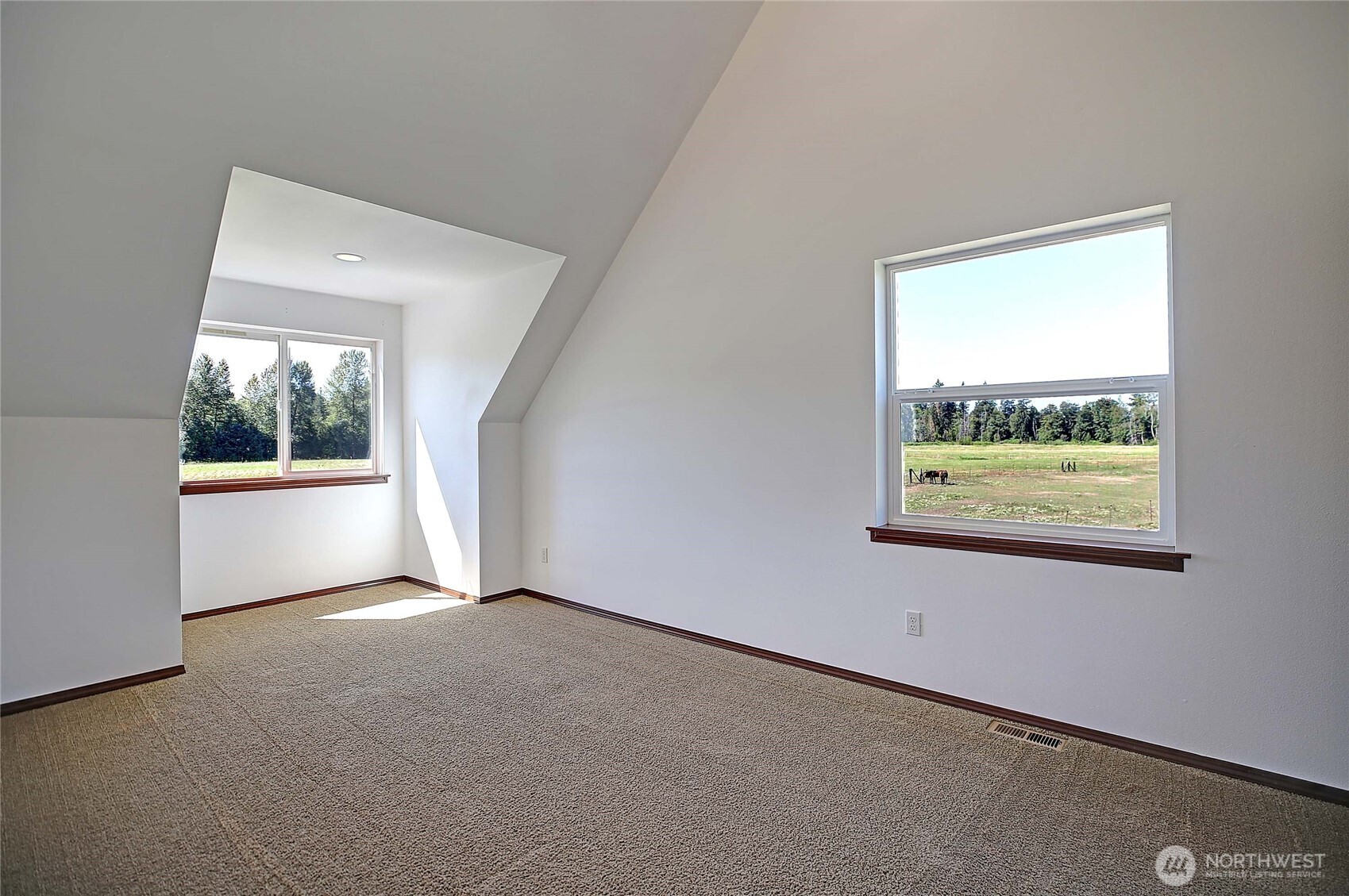 12631 State Rte 530 Northeast Arlington, WA 98223 - Photo 21 of 40 an empty room with a window