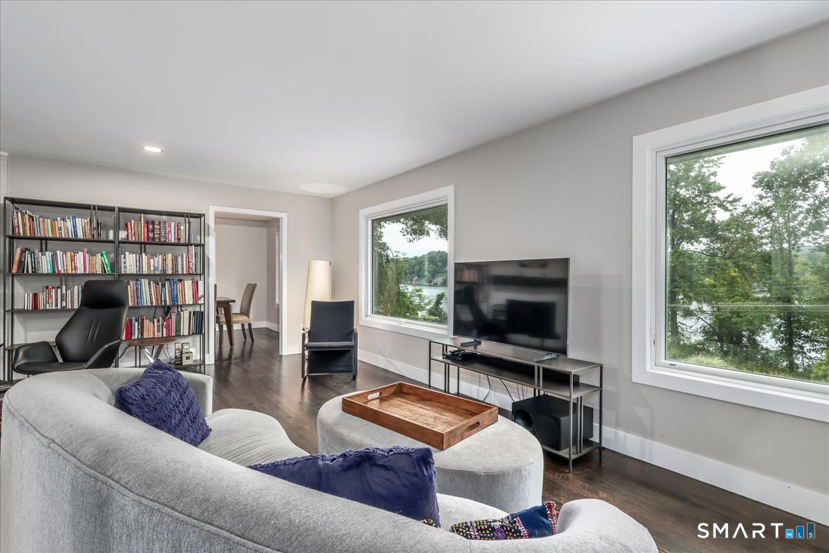177 Mamanasco Road Ridgefield, CT 06877 - Photo 6 of 40 Gallery Image 6