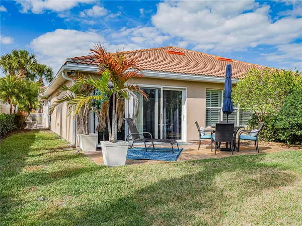 $2,600 | 5395 Dominica Street, Vero Beach, FL 32967