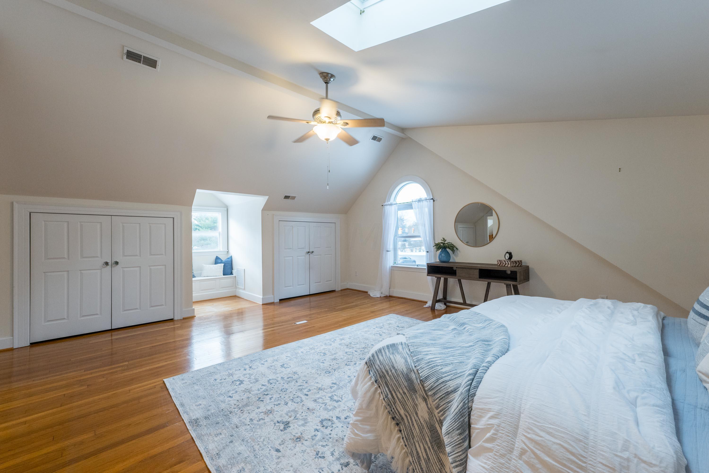 3244 Fishinger Road Columbus, OH 43221 - Photo 41 of 71 051P1543204