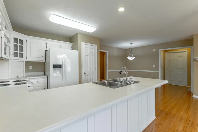 $249,900 | 420 Flagstone Drive, Rossville, GA 30741