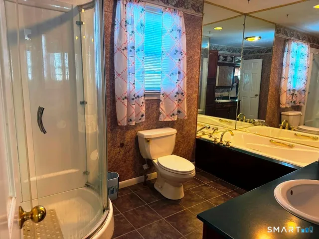 $309,900 | 21 Blue Trail Drive, Waterbury, CT 06705