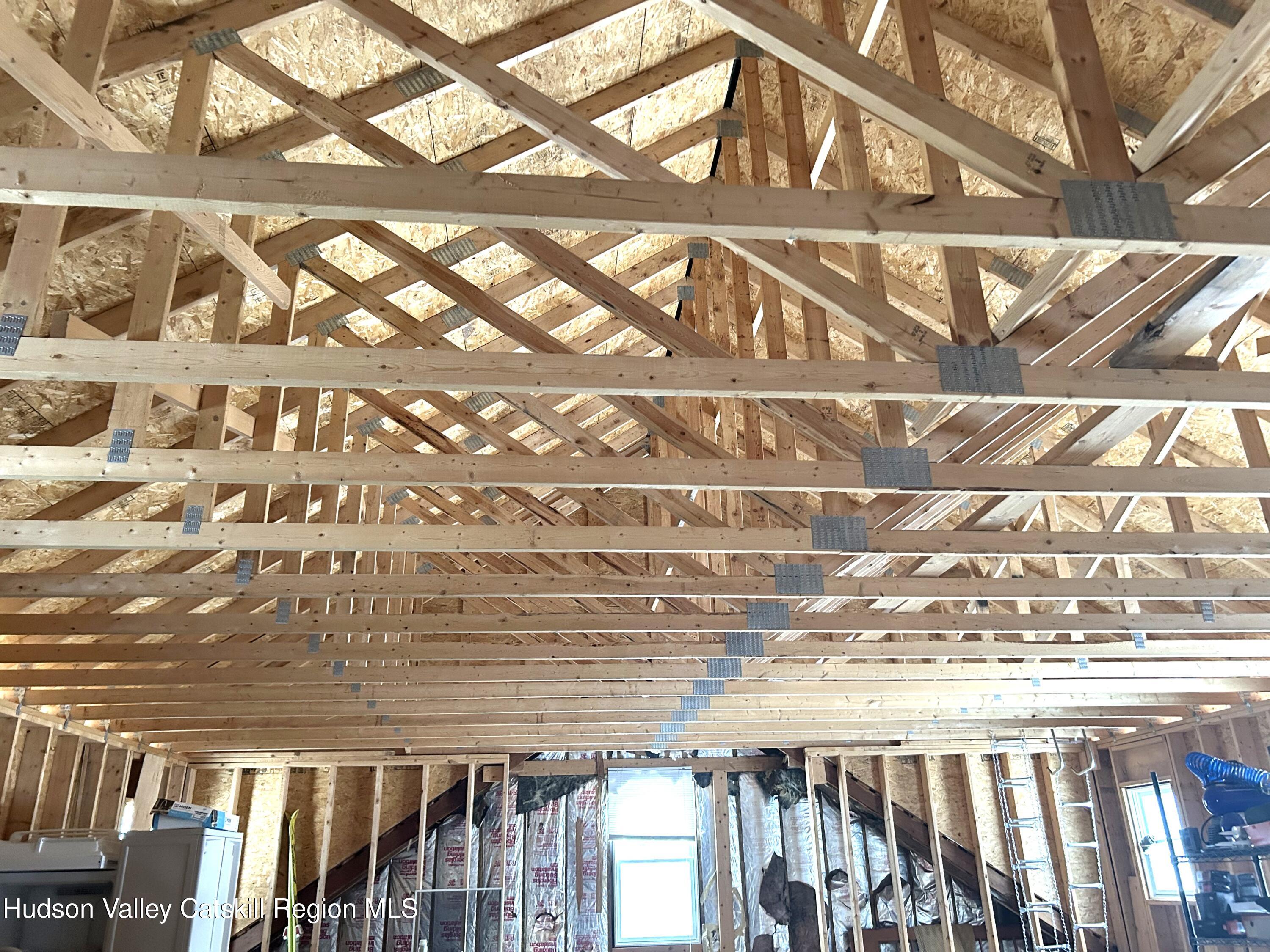 169 Rt 4 Prattsville, NY 12468 - Photo 37 of 43 a picture of a window