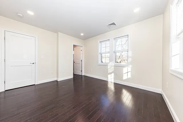 $7,300 | 48 Caldwell Road, Unit 48, Waltham, MA 02453