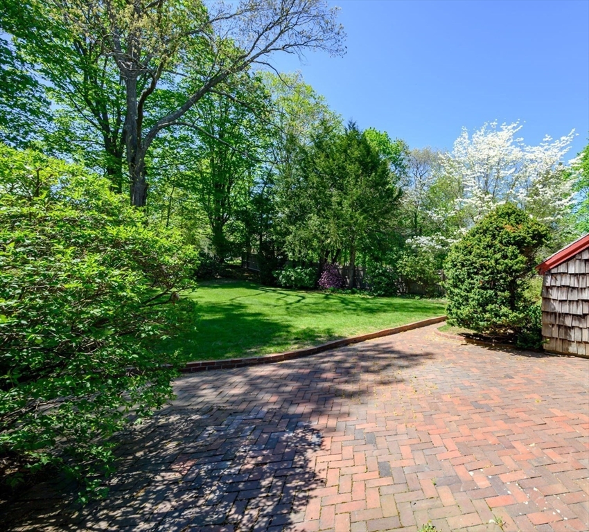 577 Main Street Hingham, MA 02043 - Photo 13 of 16