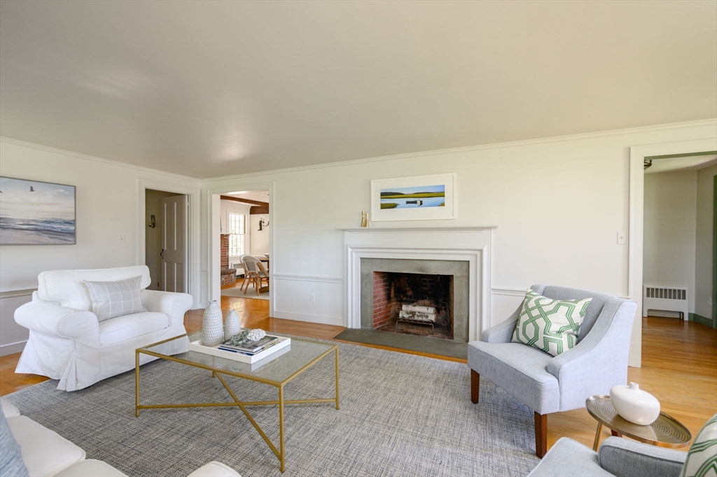 577 Main Street Hingham, MA 02043 - Photo 3 of 16