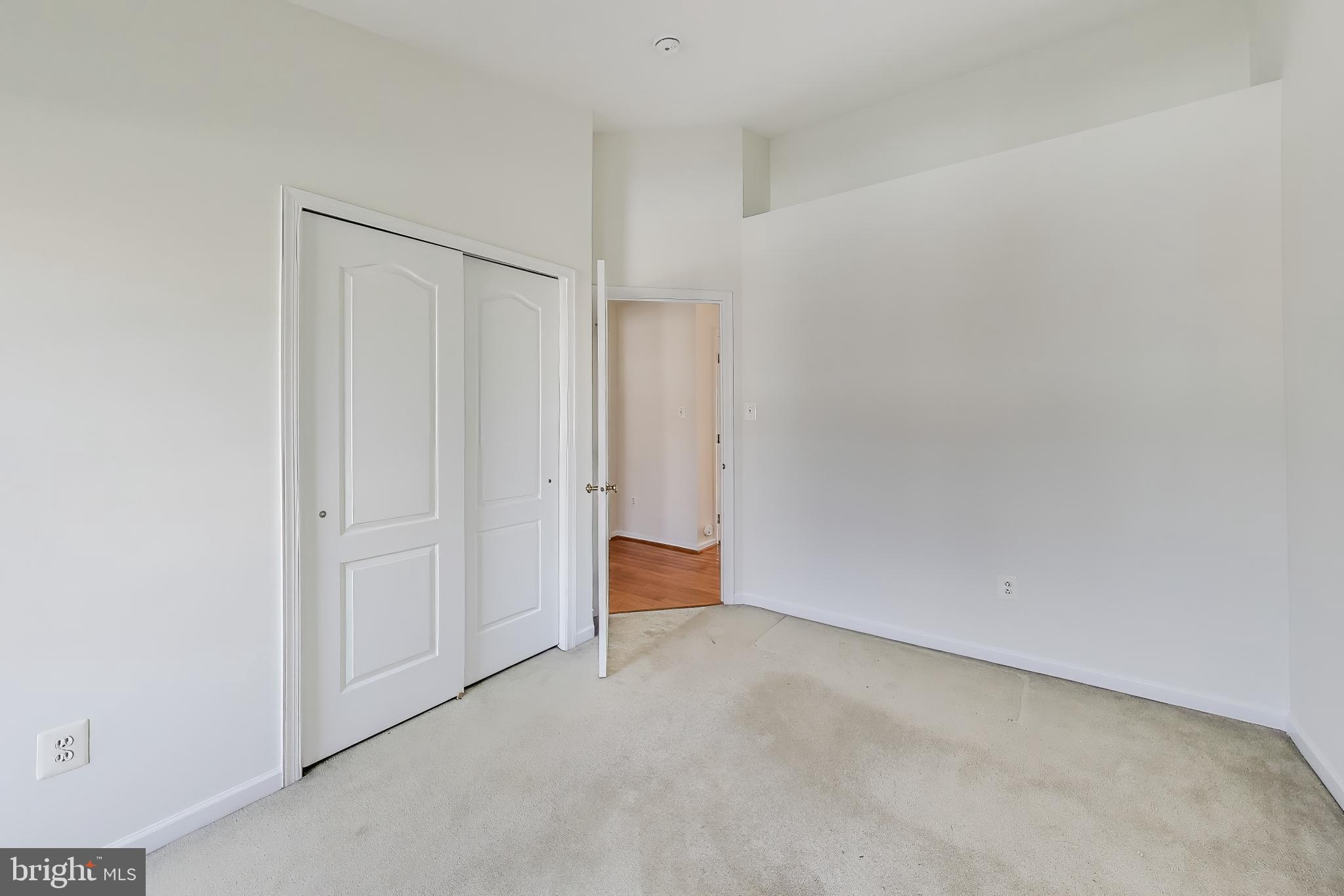 42759 Locklear Terrace Chantilly, VA 20152 - Photo 26 of 38 a view of an empty room