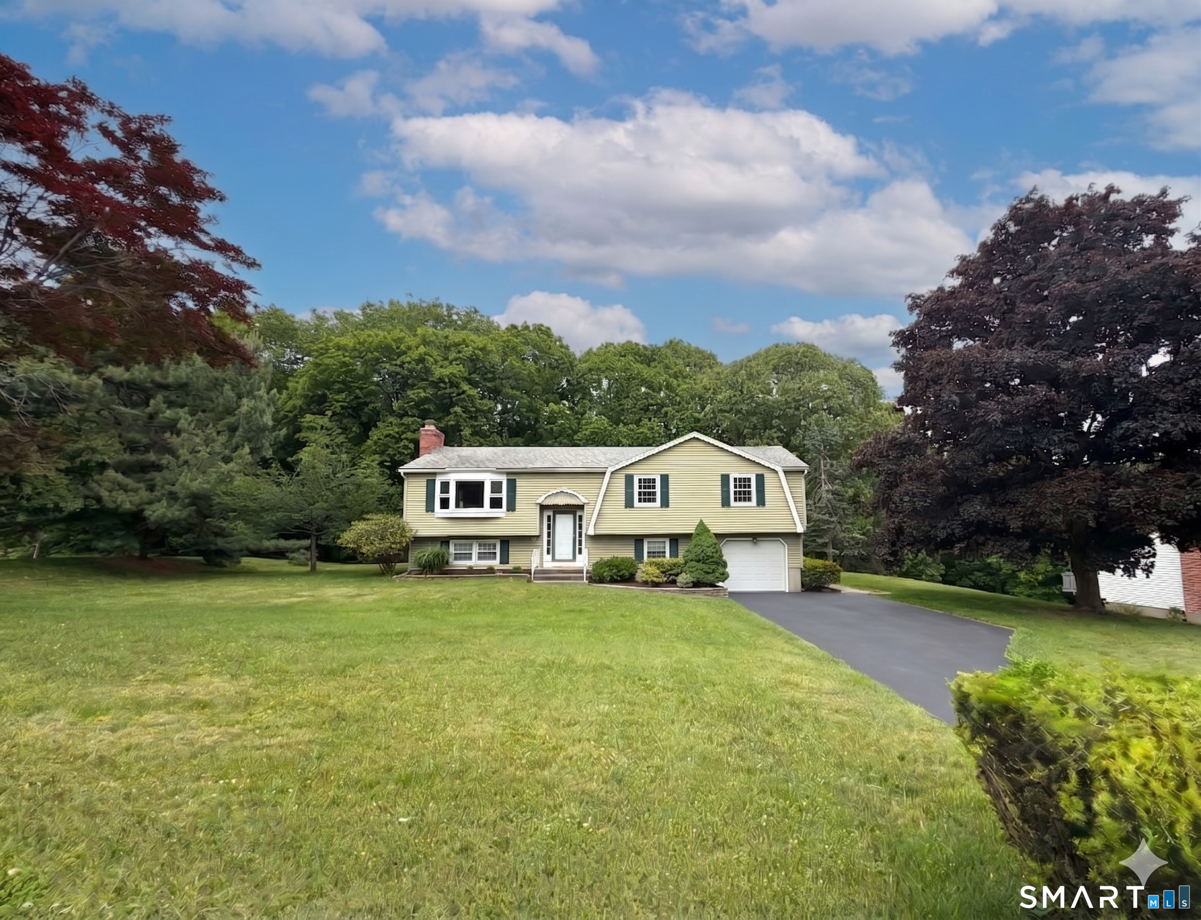 10 Longview Lane Wallingford, CT 06492 - Photo 1 of 24