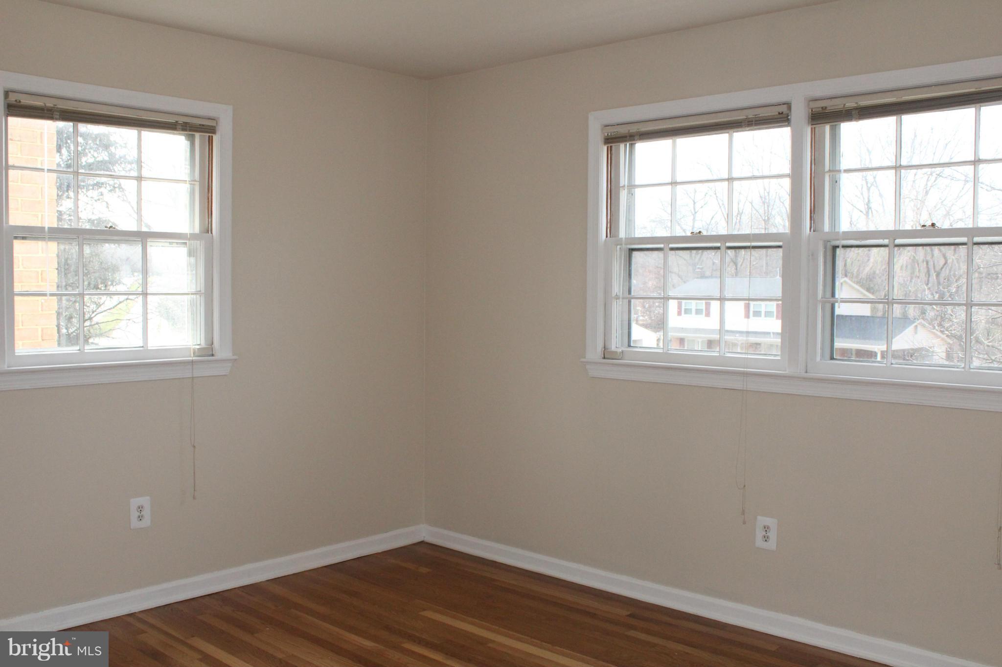 6623 Huntsman Boulevard Springfield, VA 22152 - Photo 19 of 26 Third Bedroom with lots of natural light
