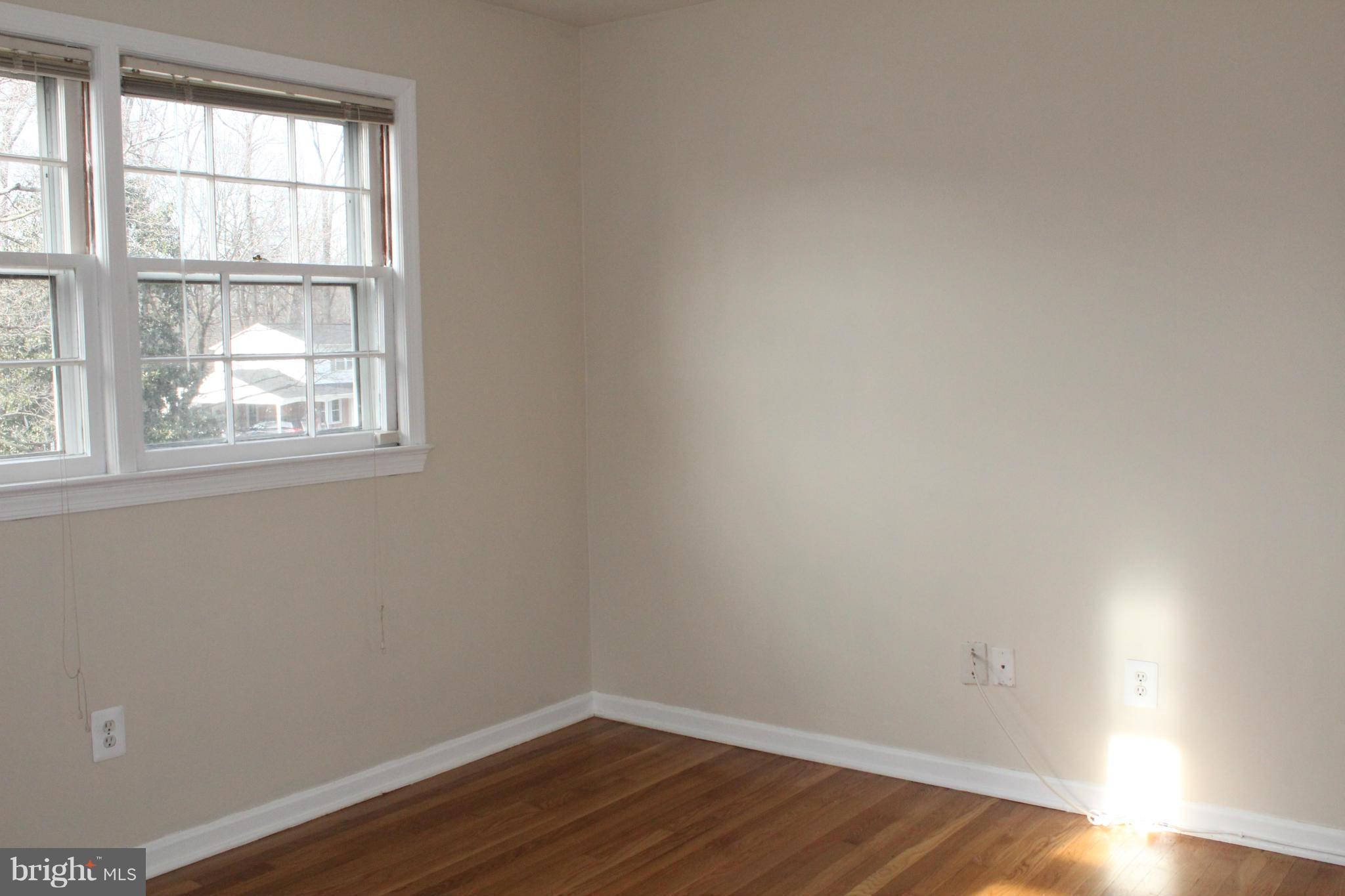 6623 Huntsman Boulevard Springfield, VA 22152 - Photo 21 of 26 3rd Bedroom