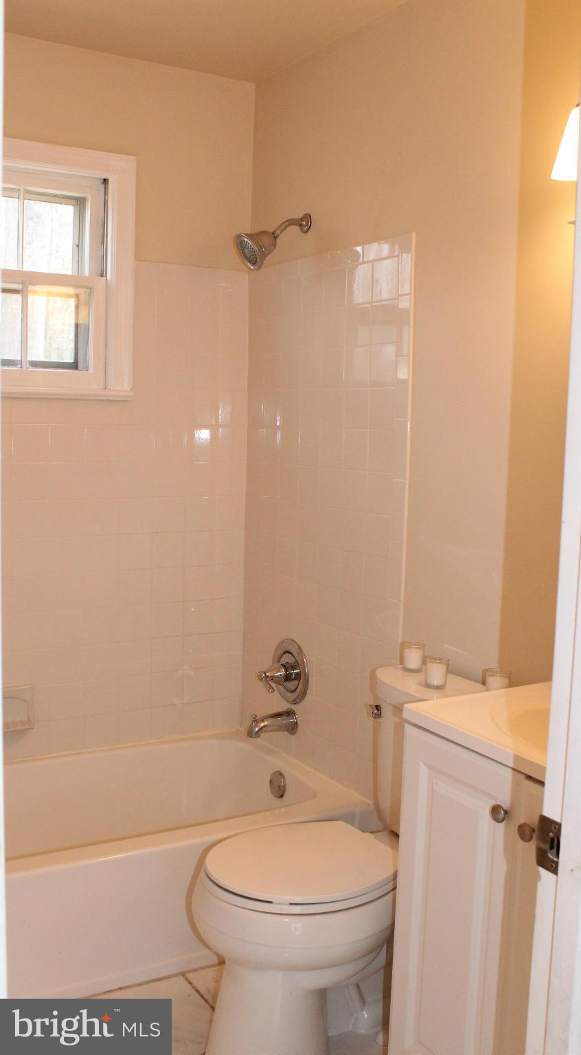 6623 Huntsman Boulevard Springfield, VA 22152 - Photo 24 of 26 Hall Bathroom