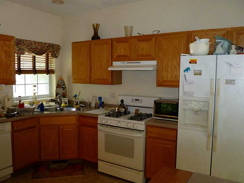 9 Intervale Road, Unit 9 Smithfield, RI 02917 - Photo 5 of 15 Kitchen.