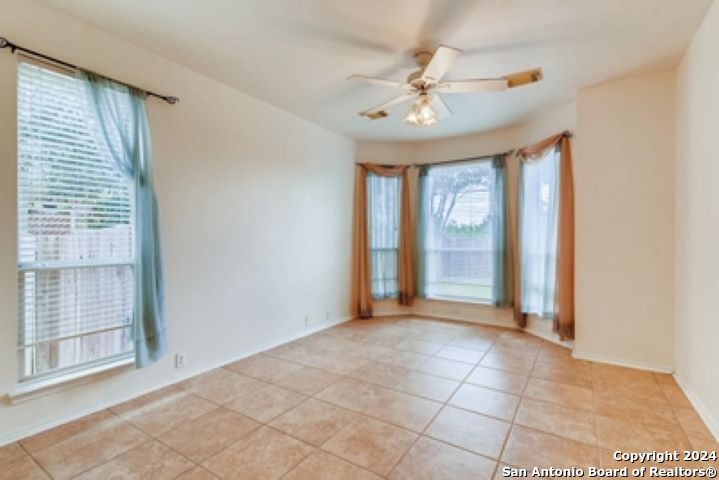 945 Forest Ridge Parkway Schertz, TX 78154 - Photo 5 of 13