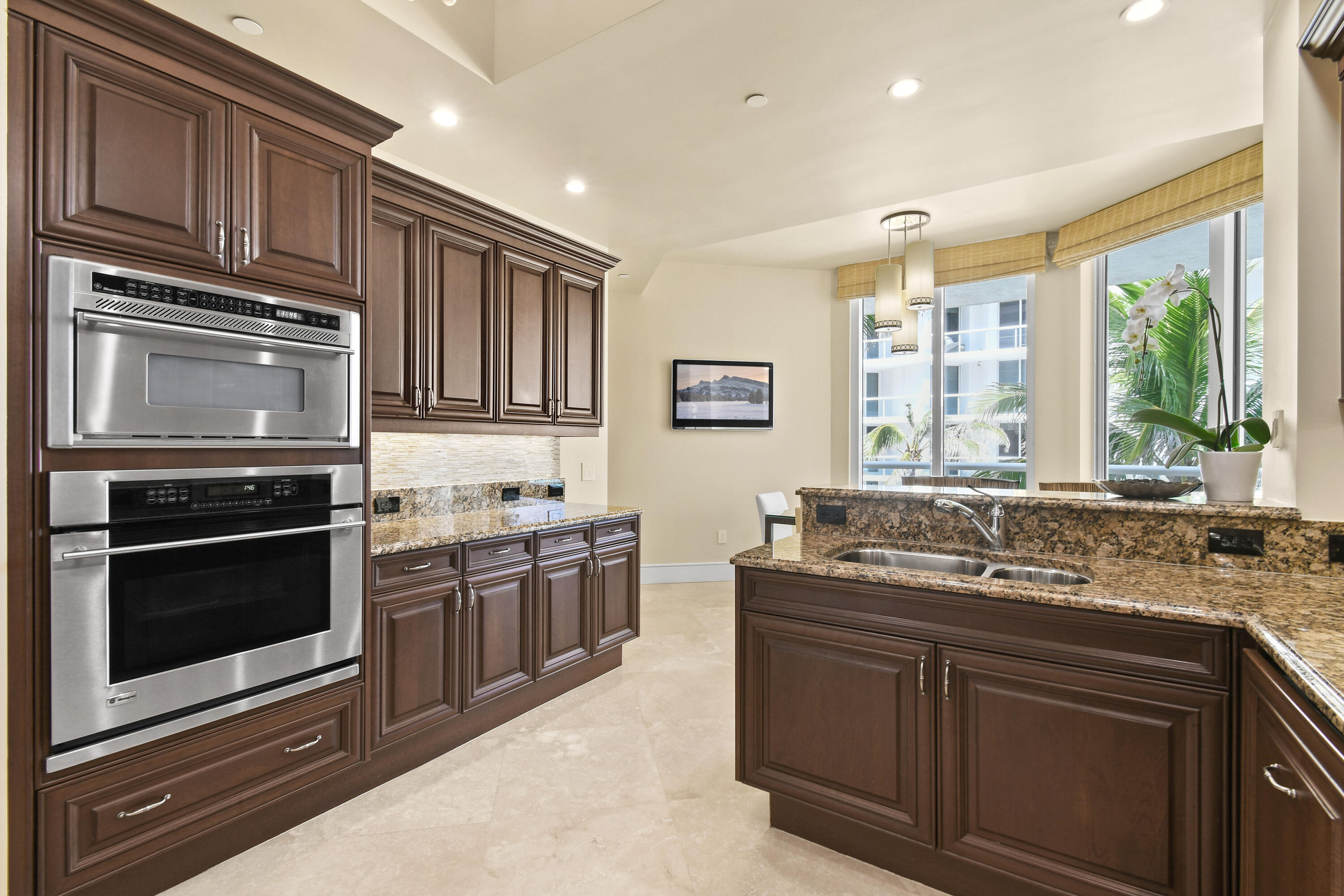 4600 North Ocean Drive, Unit 406 Singer Island, FL 33404 - Photo 26 of 106 4600NOceanDr#406(36)