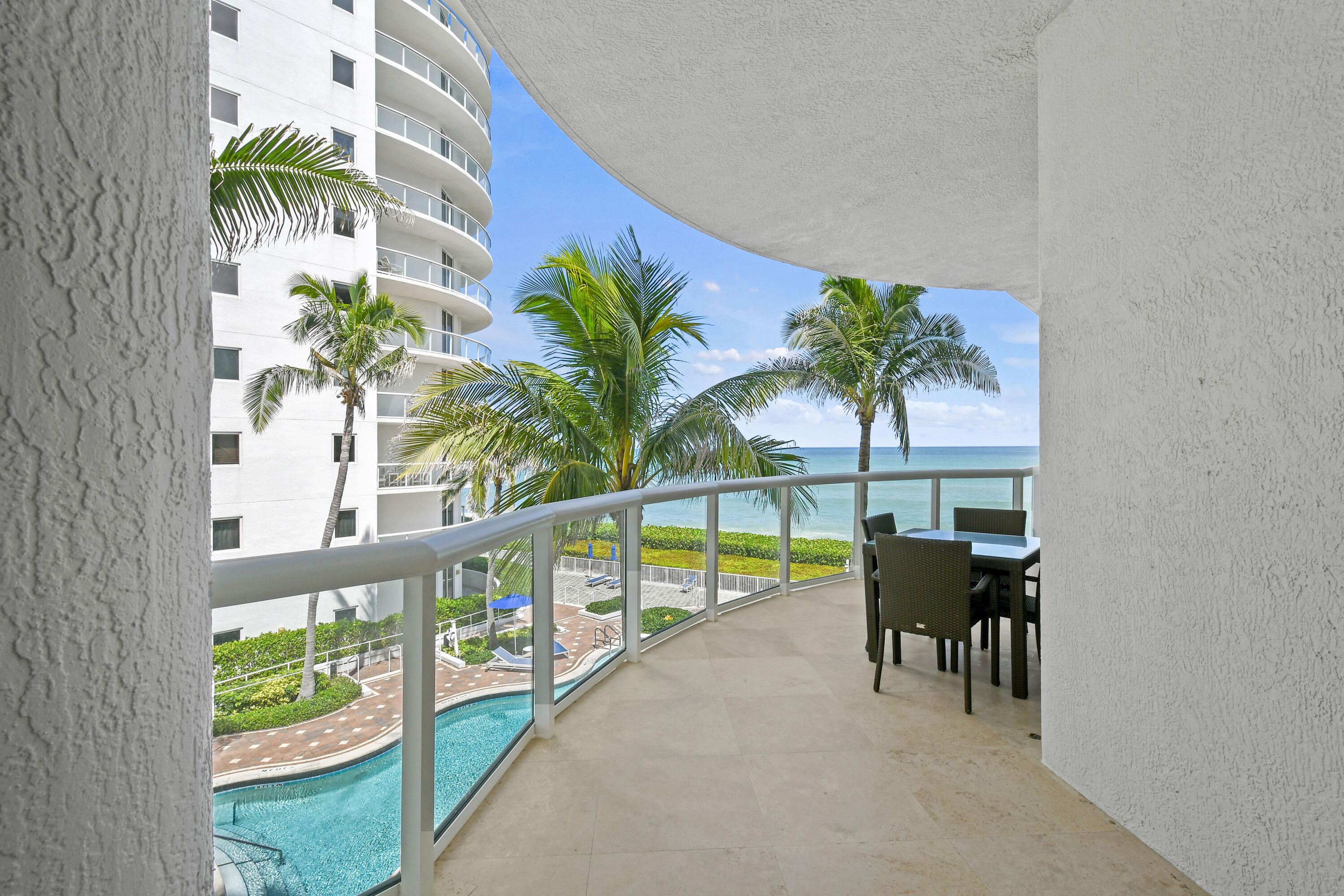 4600 North Ocean Drive, Unit 406 Singer Island, FL 33404 - Photo 27 of 106 4600NOceanDr#406(37)