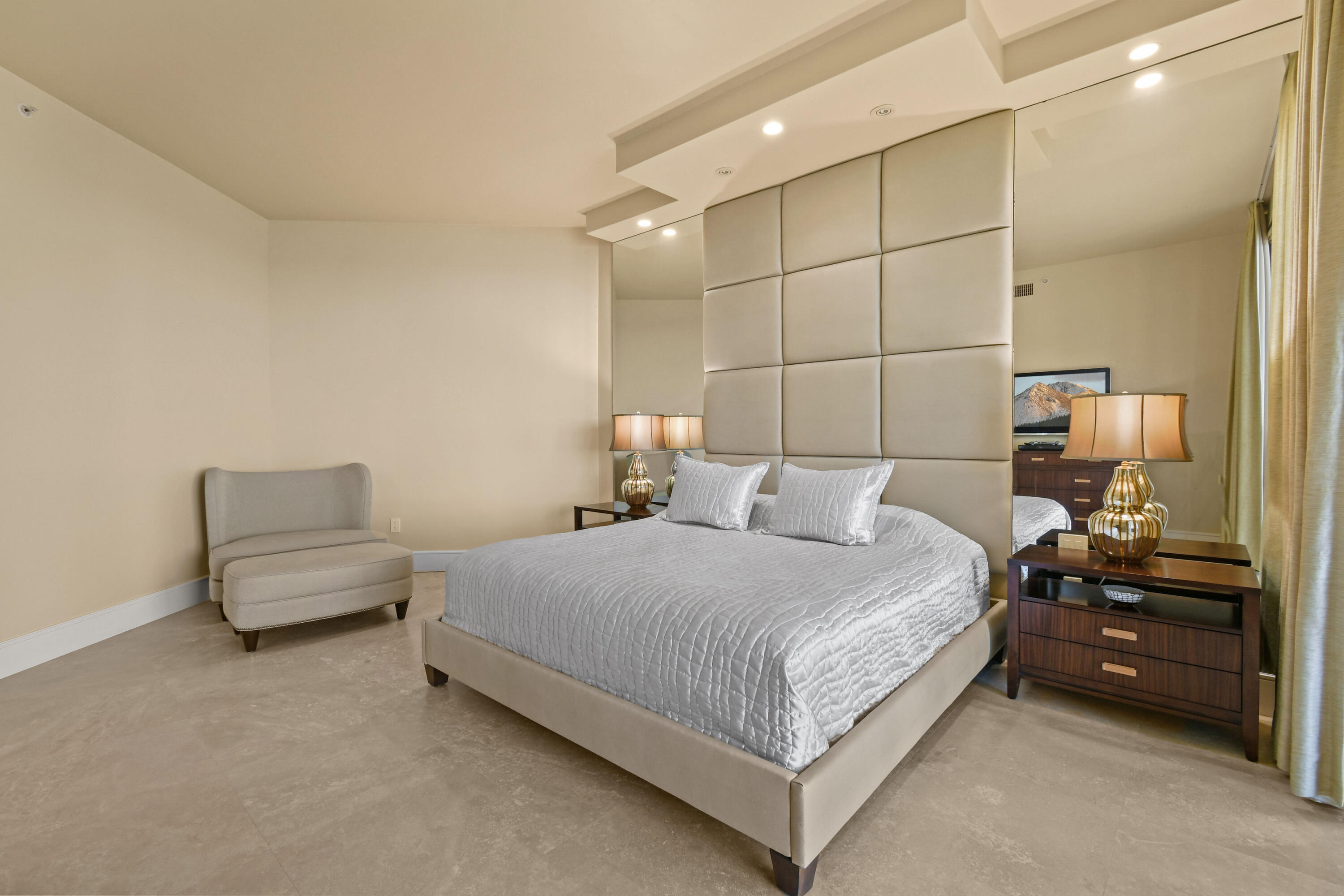 4600 North Ocean Drive, Unit 406 Singer Island, FL 33404 - Photo 43 of 106 a bedroom with a bed and a walk in closet