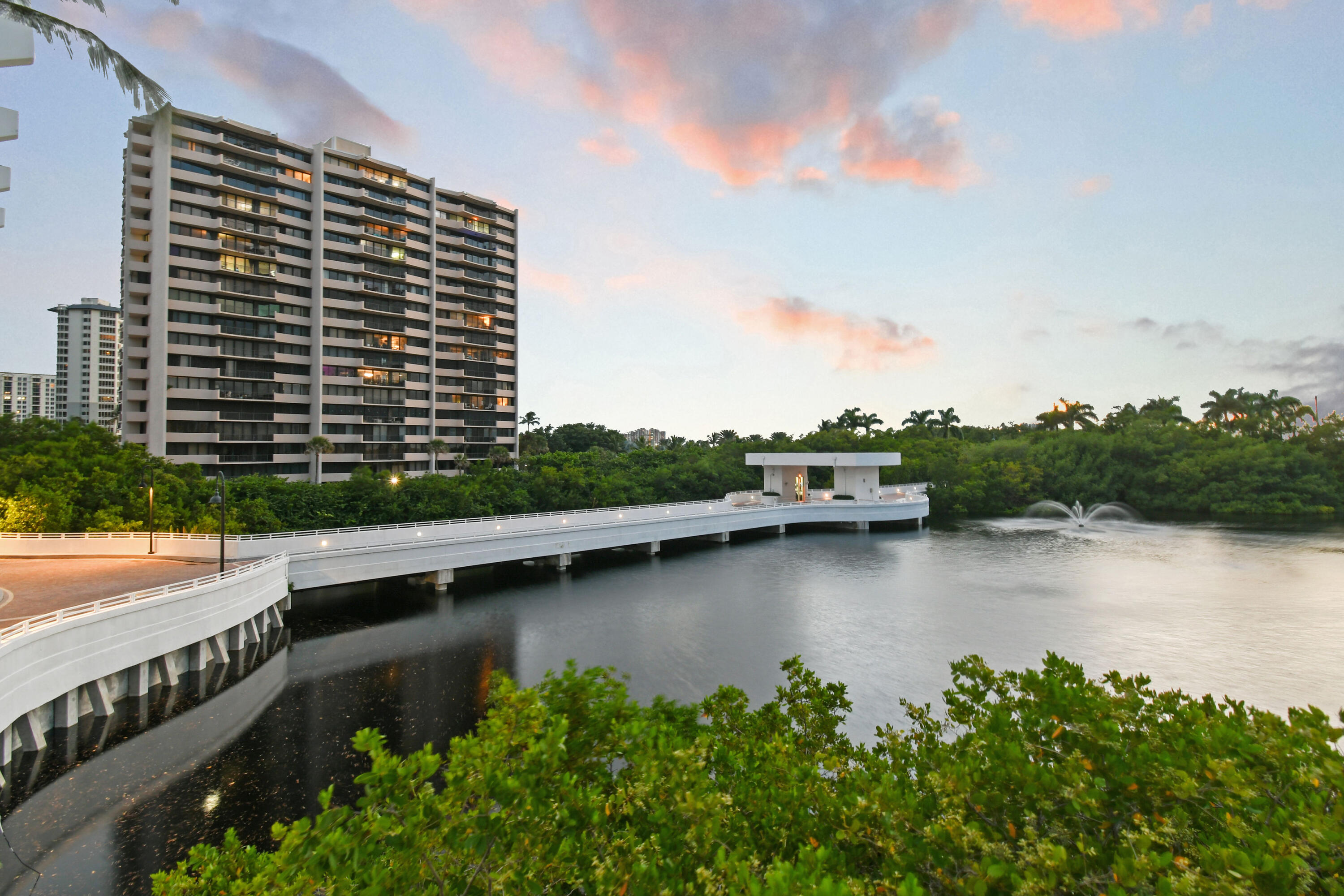 4600 North Ocean Drive, Unit 406 Singer Island, FL 33404 - Photo 82 of 106 BeachFront-Twilights(14)