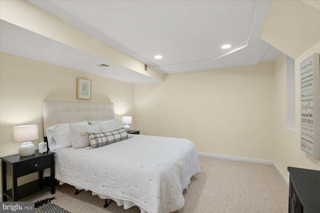 $1,302,500 | 3905 Colonel Ellis Avenue, Alexandria, VA 22304