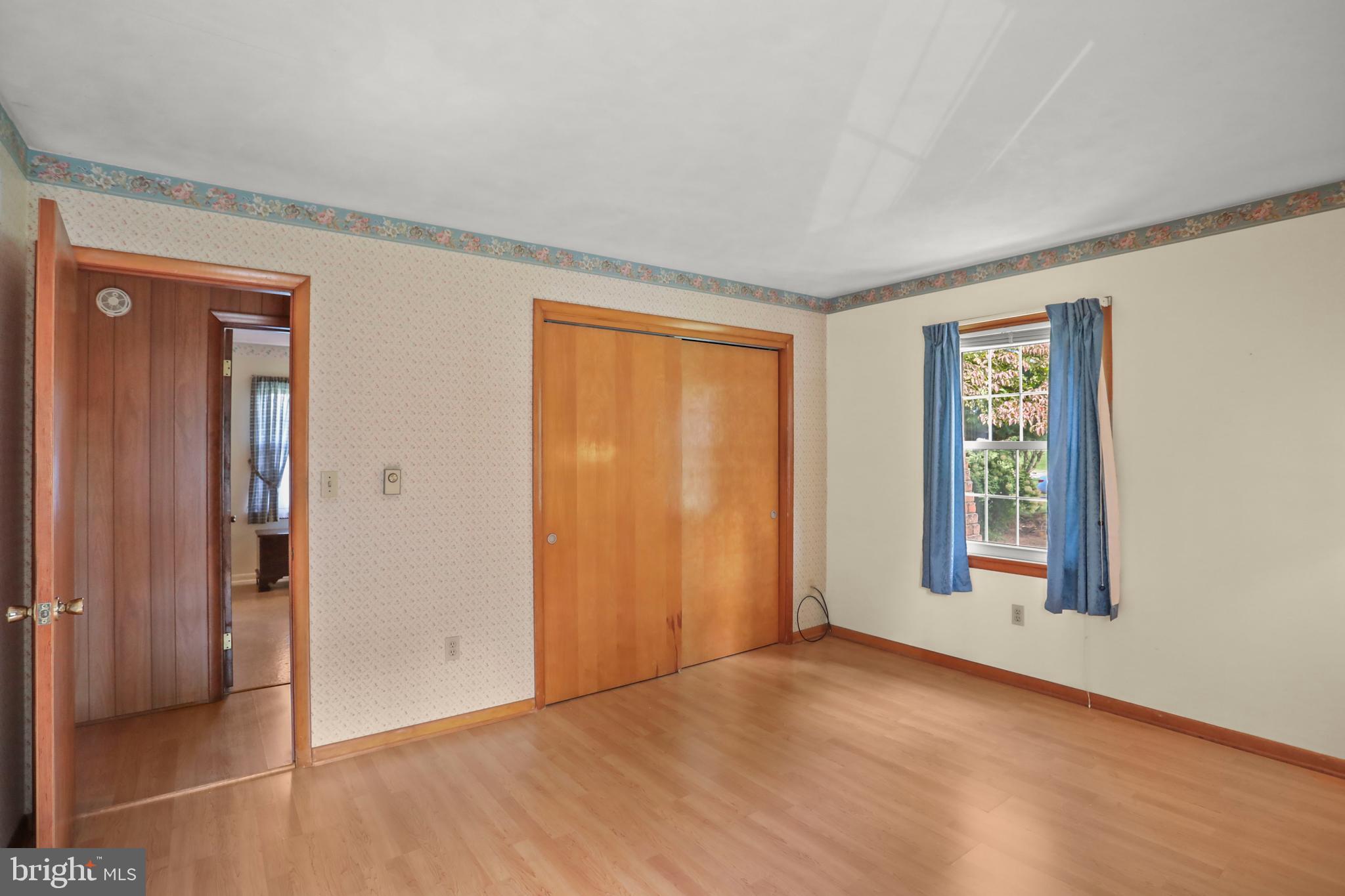 523 Berlin Road New Oxford, PA 17350 - Photo 15 of 34