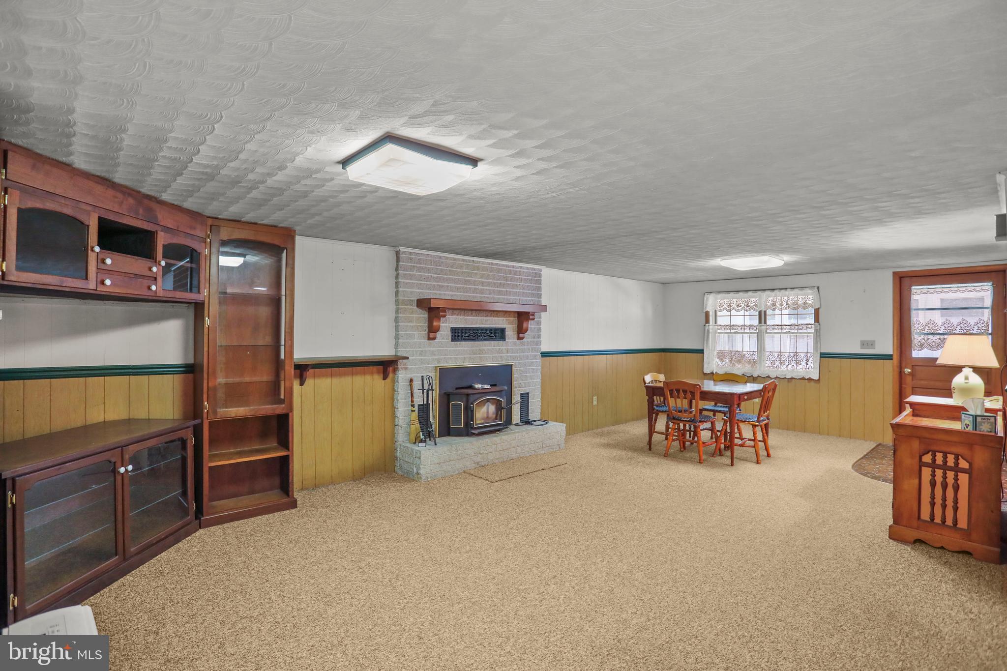 523 Berlin Road New Oxford, PA 17350 - Photo 18 of 34