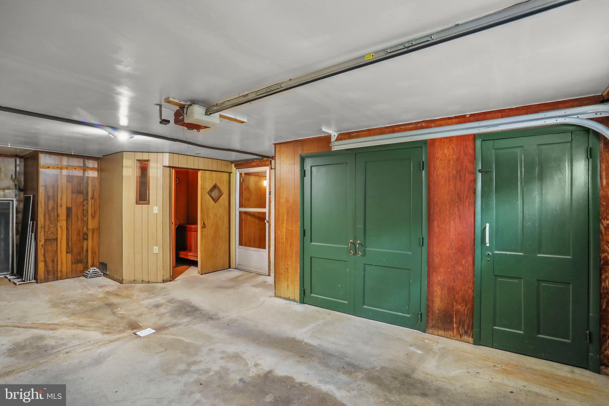 523 Berlin Road New Oxford, PA 17350 - Photo 23 of 34