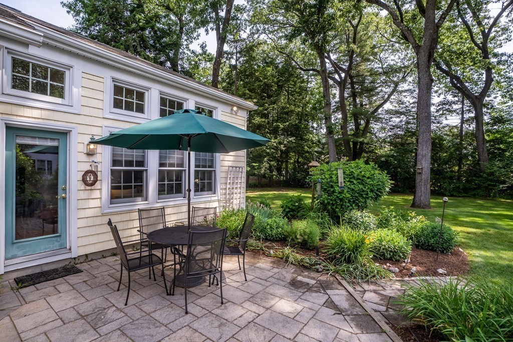 127 Rugby Road Longmeadow, MA 01106 - Photo 5 of 42 Gallery Image 5