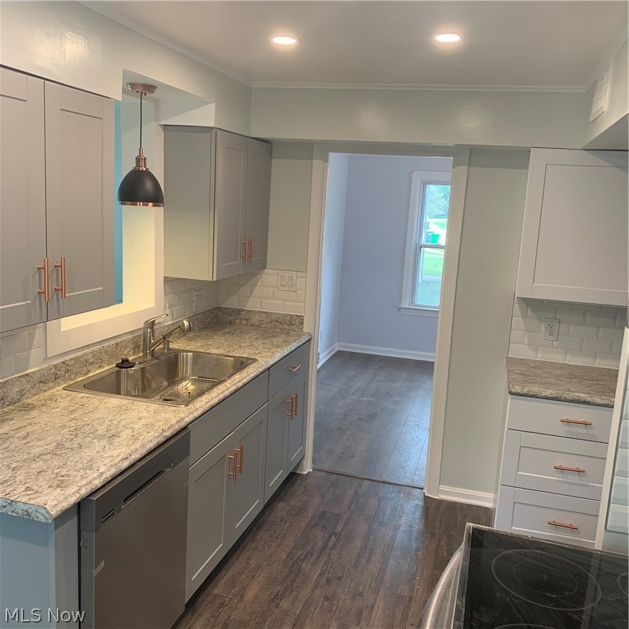 4237 Bluestone Road South Euclid, OH 44121 - Photo 14 of 35