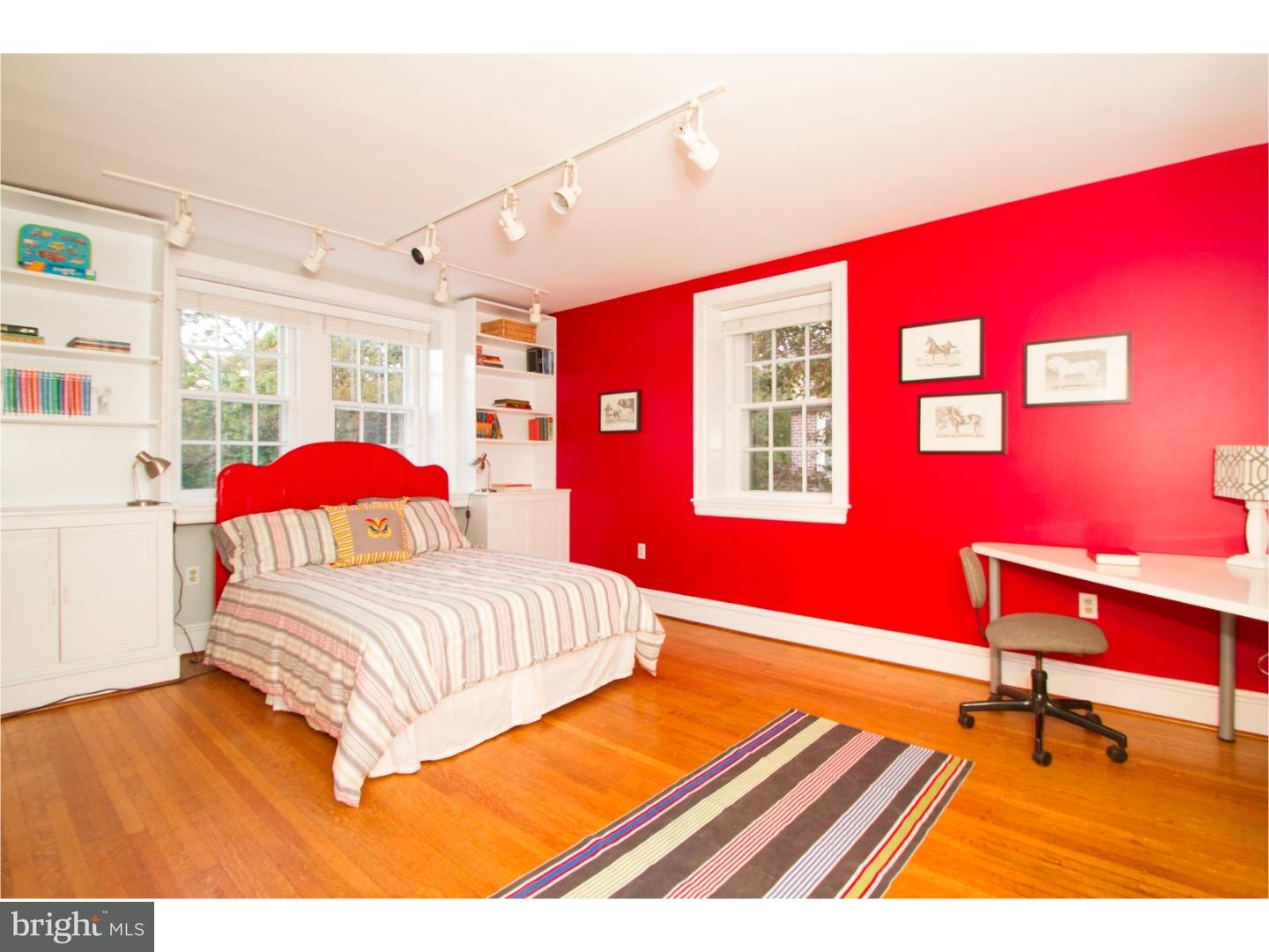 9 West Hampton Road Philadelphia, PA 19118 - Photo 14 of 22