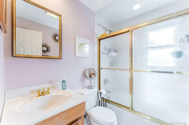 $809,000 | 14 Cypress Street, Farmingdale, NY 11735