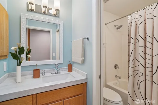 $1,625,000 | 16430 266th Avenue Southeast, Issaquah, WA 98027