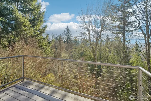 $1,625,000 | 16430 266th Avenue Southeast, Issaquah, WA 98027