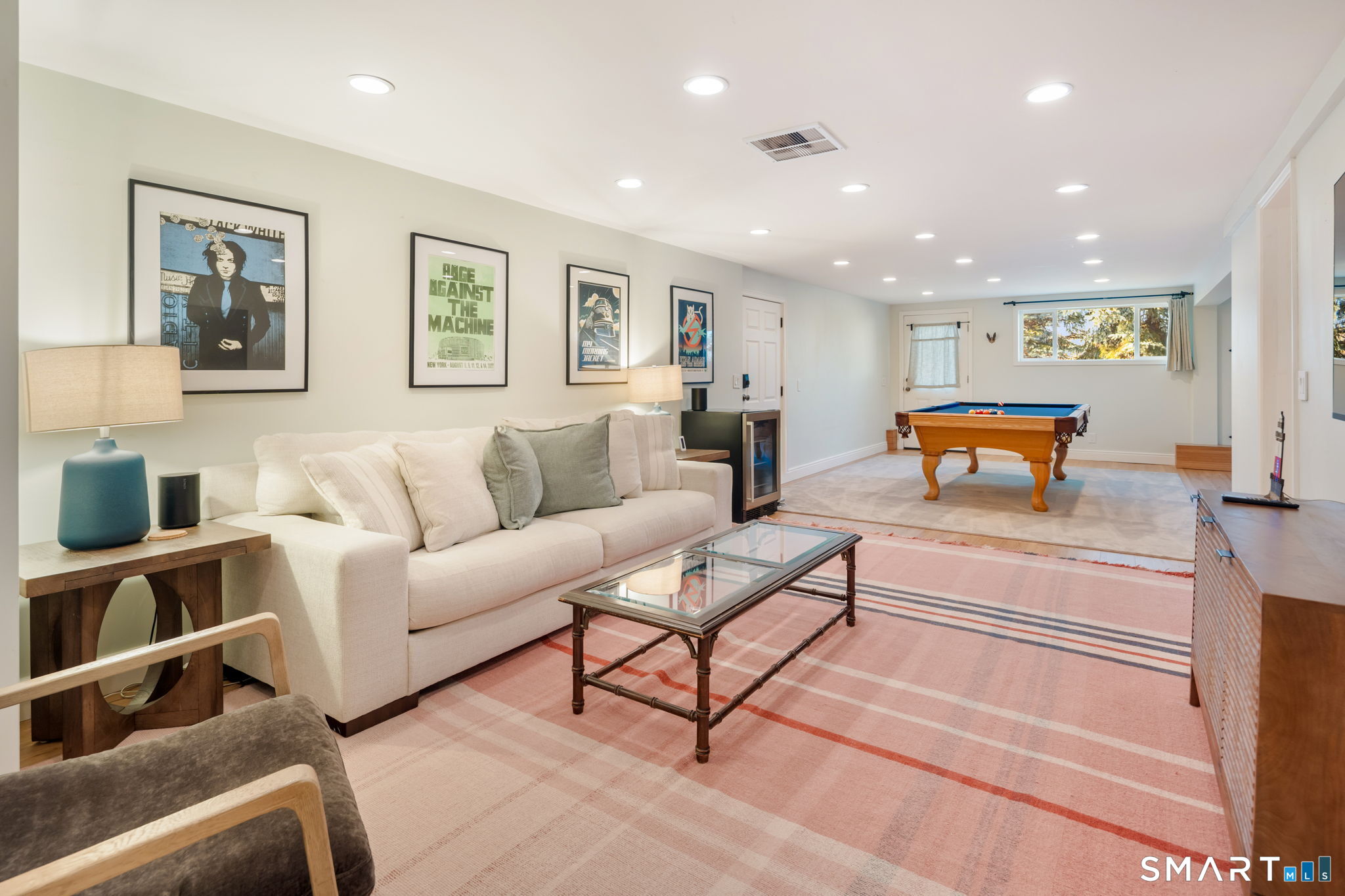 12 Splitrock Road Norwalk, CT 06854 - Photo 28 of 37 a living room with furniture and a couch