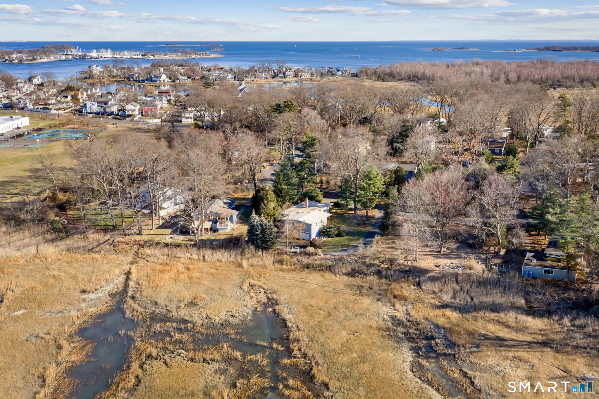 12 Splitrock Road Norwalk, CT 06854 - Photo 33 of 37 a view of a city