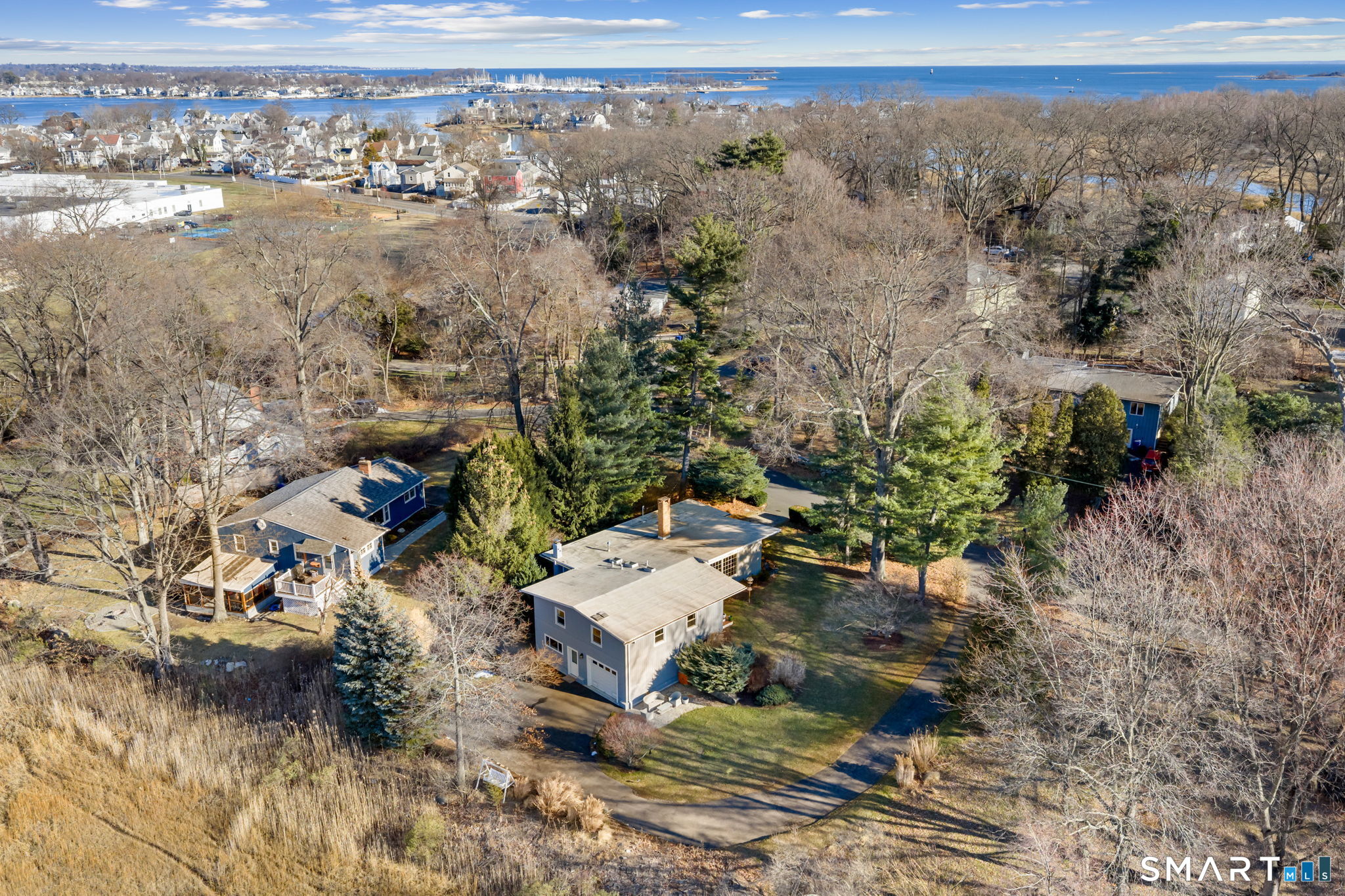 12 Splitrock Road Norwalk, CT 06854 - Photo 34 of 37 view of city and mountain view