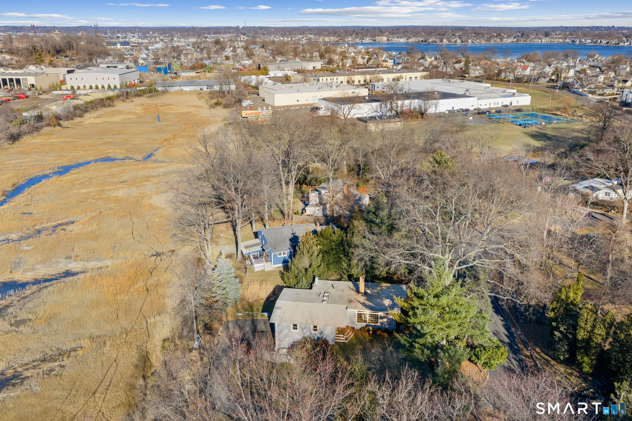 12 Splitrock Road Norwalk, CT 06854 - Photo 35 of 37 a view of a city