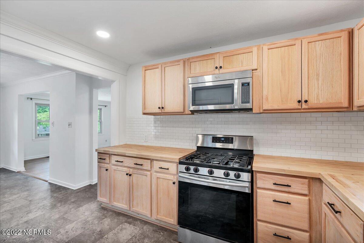 445 Crestview Road Southern Pines, NC 28387 - Photo 17 of 36 31-445 Crestview Rd._38