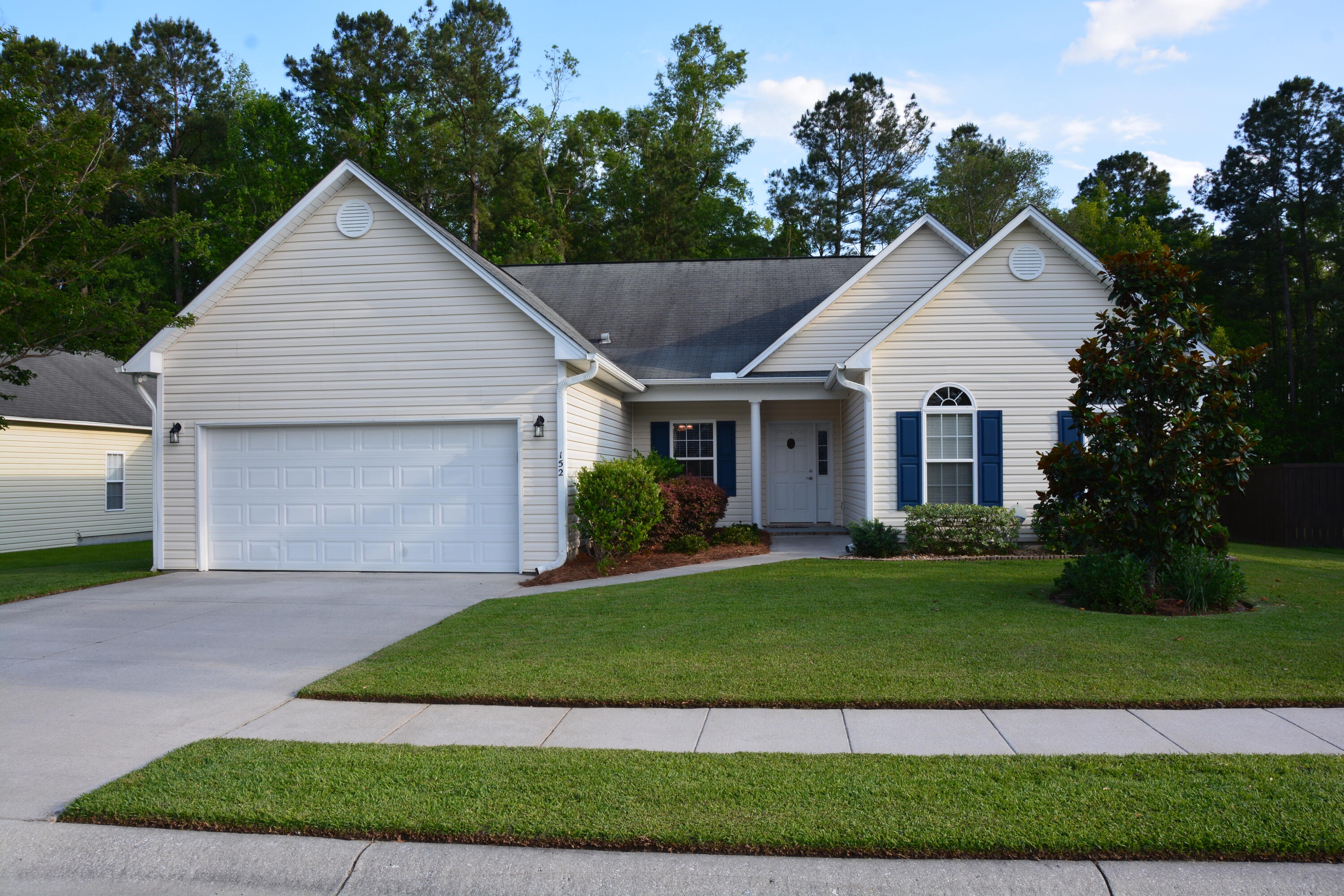 152 Harvest Moon Road Moncks Corner, SC 29461 - Photo 2 of 28 HM
