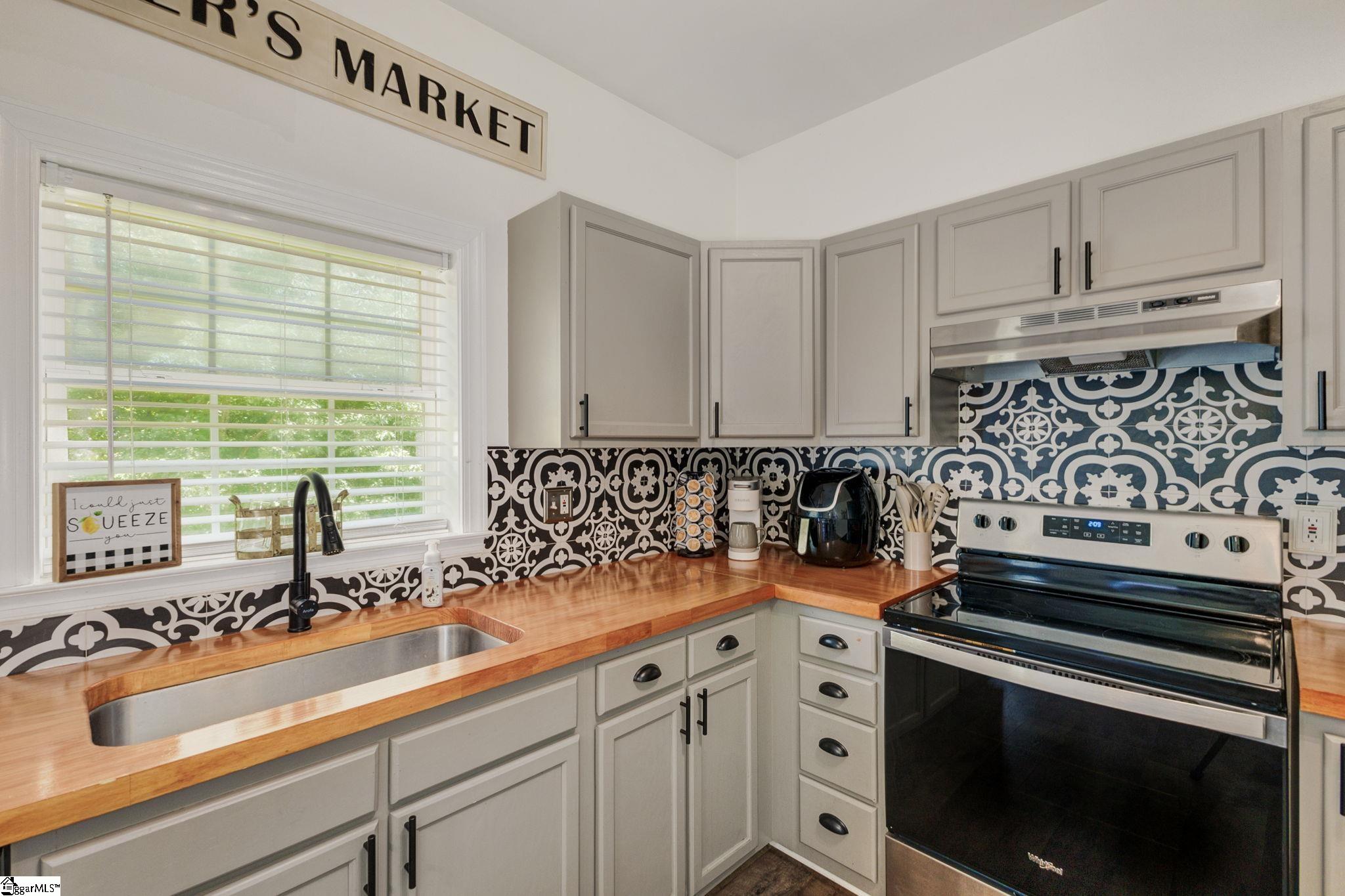 3241 Price House Road Woodruff, SC 29388 - Photo 11 of 29 Gallery Image 11