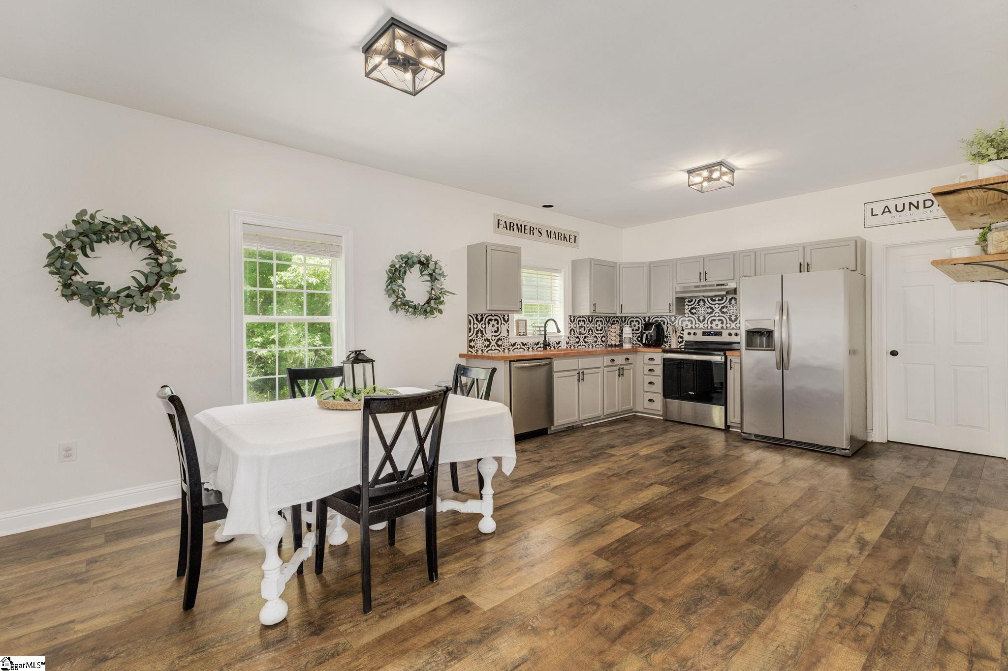 3241 Price House Road Woodruff, SC 29388 - Photo 7 of 29 Gallery Image 7