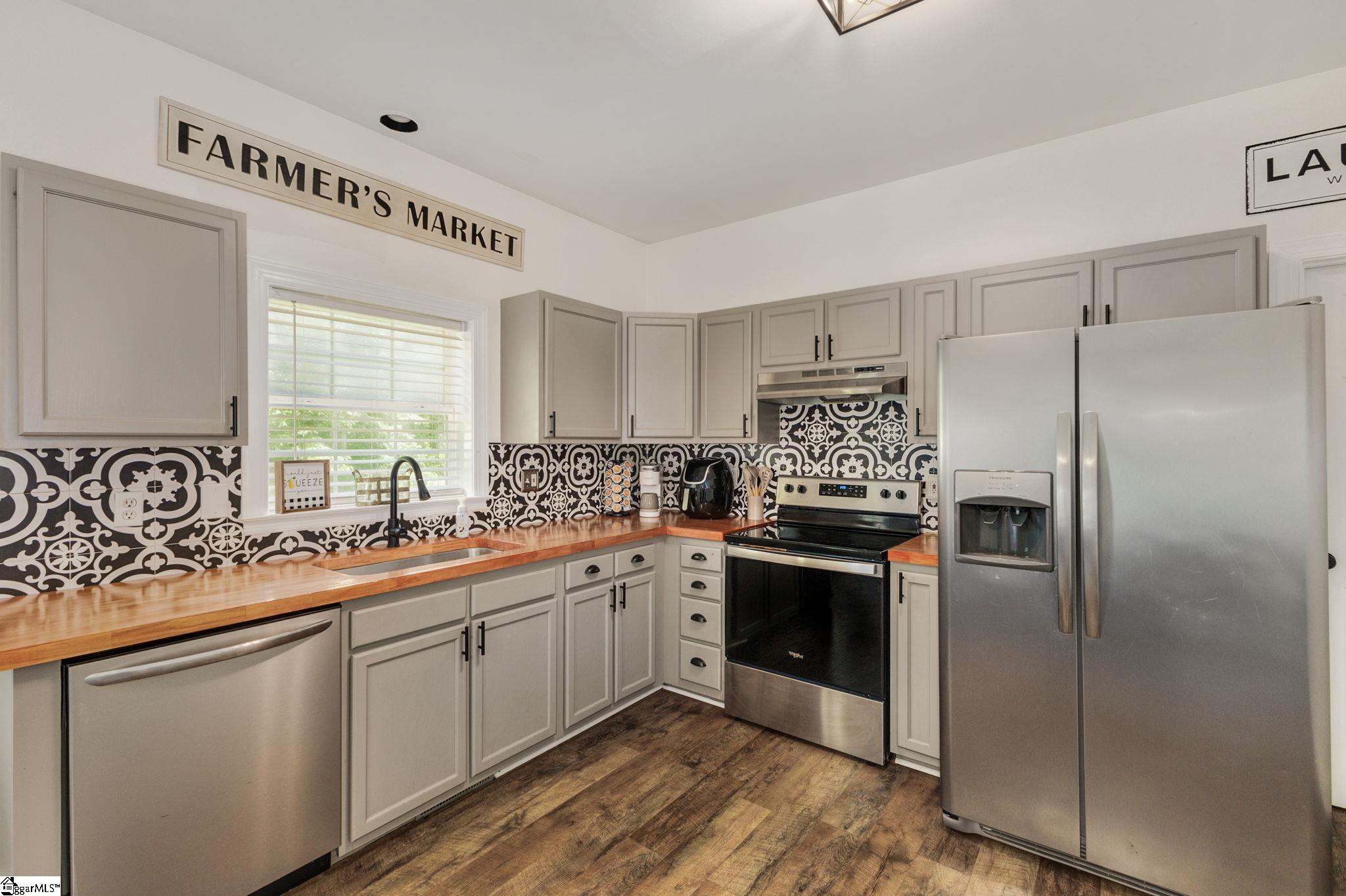 3241 Price House Road Woodruff, SC 29388 - Photo 10 of 29 Gallery Image 10