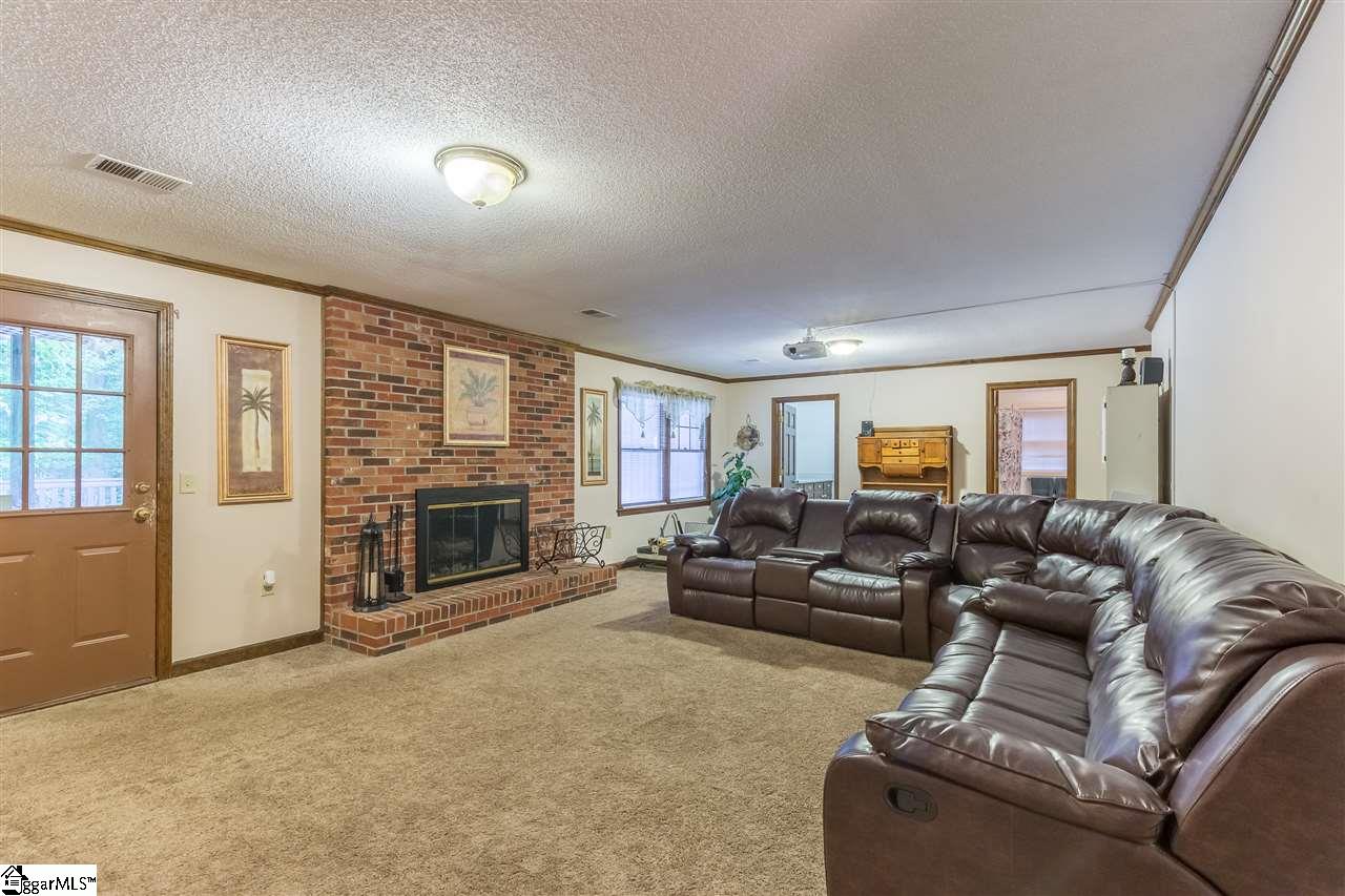 611 Sugar Mill Road Greer, SC 29650 - Photo 27 of 33 Gallery Image 27