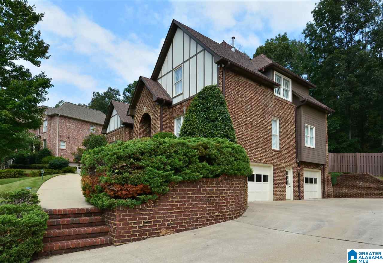 4024 Milner Way Hoover, AL 35242 - Photo 3 of 50
