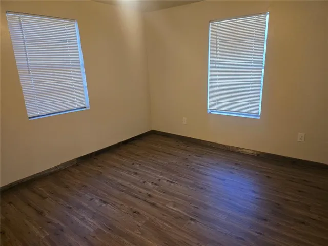 $1,025 | 219 East 3rd Street, Unit B, Keene, TX 76059