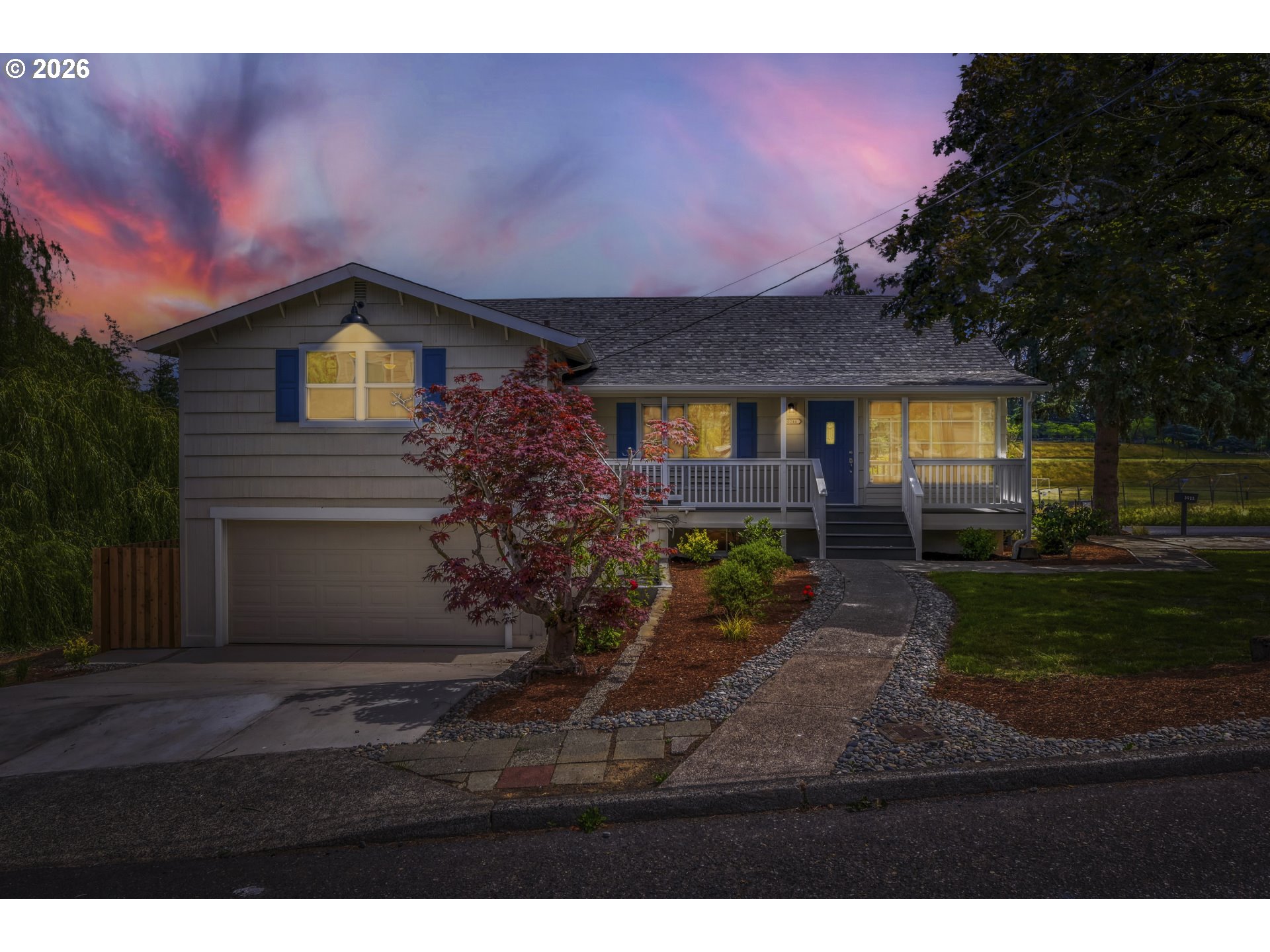 10244 Southwest 40th Avenue Portland, OR 97219 - Photo 38 of 38