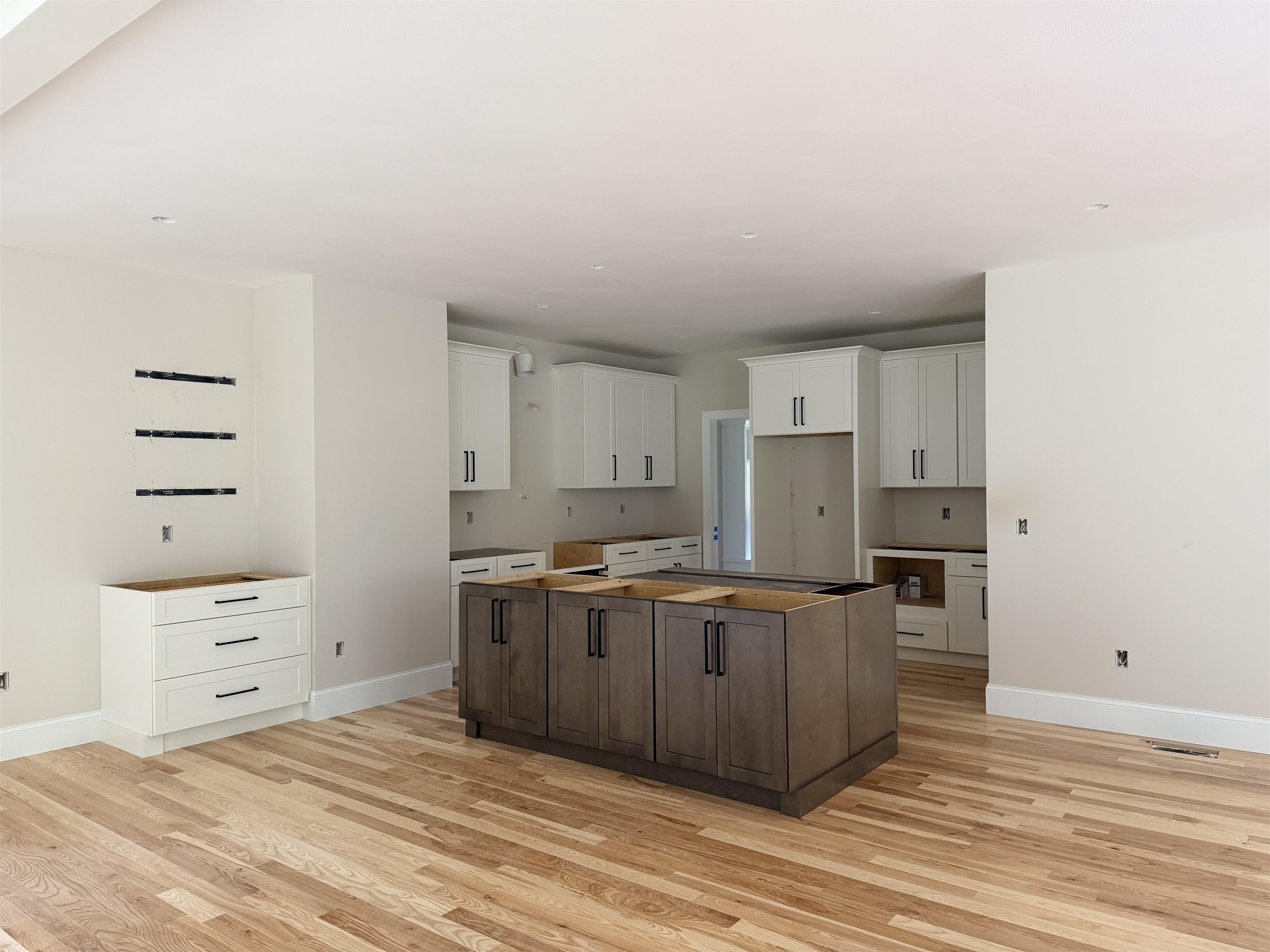 101 A Seaverns Bridge Road Merrimack, NH 03054 - Photo 5 of 51 Gallery Image 5