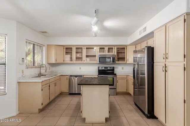 $2,595 | 4334 West Behrend Drive, Glendale, AZ 85308