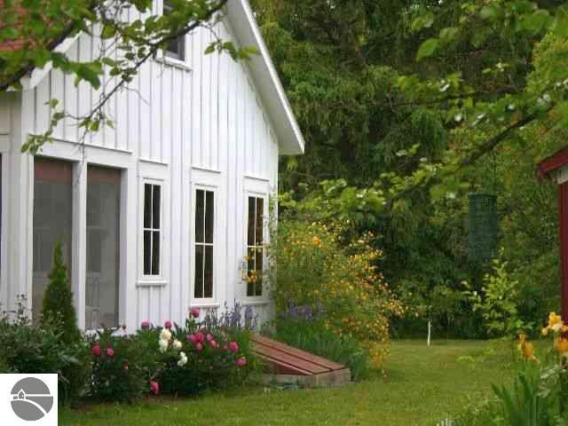 13770 Center Road Traverse City, MI 49686 - Photo 15 of 15 1706058-14.JPG