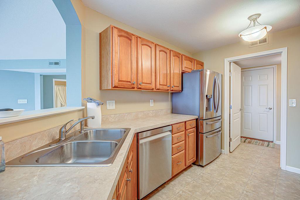 300 Riverscape Court Lawrenceburg, IN 47025 - Photo 17 of 40